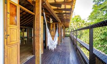 Imagem 6: Casa em condomínio fechado com projeto de Zanine