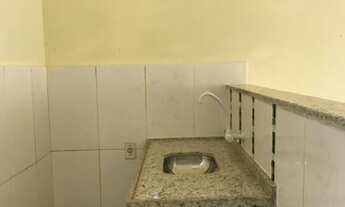 Imagem 2: Pedra de Guaratiba 1qto casa de vila Centro