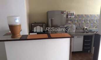 Imagem 2: Apartamento quarto e sala , com vaga , na Rua Raul Pompéia - Copacabana