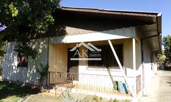 Imagem: Casa na margem da rodovia em Picada Café