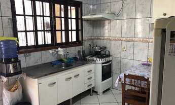 Imagem 2: Casa com 3 dormitórios à venda, 154 m² por R$ 450.000,00 - Floresta Negra - Campos do Jord