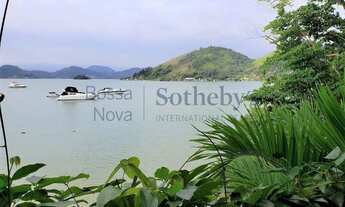 Imagem 2: Casa de condomínio na beira da praia