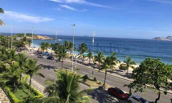 Imagem 3: Apartamento frontal com vista mar