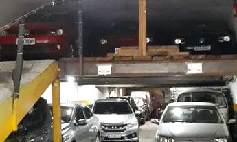 Imagem: VENDO/TROCO ESTACIONAMENTO NO CENTRO