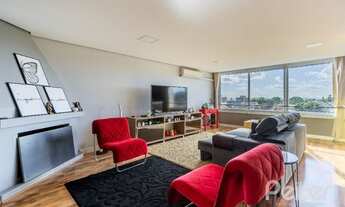 Imagem 2: PORTO ALEGRE - Casa Padrão - Ipanema