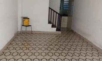 Imagem 3: Casa tipo Sobrado em Condomínio Fechado, com 2 dormitórios, 2 Banheiros, Quintal, à venda