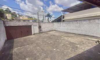 Imagem 6: Casa para venda possui 180 metros quadrados com 3 quartos em São Pedro - Juiz de Fora - MG