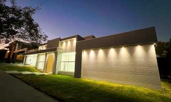 Imagem 6: CASA DE ESQUINA RECÉM CONSTRUÍDA NO BELVEDERE À VENDA