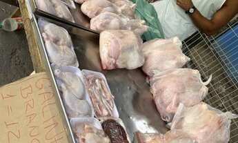 Imagem 2: Frangos vivos e abatidos