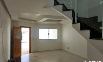 Imagem 3: Sobrado para Venda em Santo André, Parque Jaçatuba, 3 dormitórios, 3 suítes, 4 banheiros