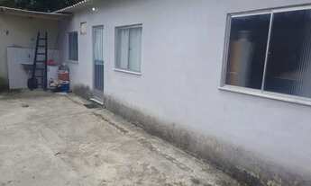 Imagem 3: Alugo uma casa Casa com 1 dormitório