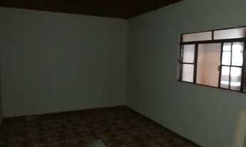 Imagem 4: Casa. Bairro Batistão de 2 quartos, e etc sem garagem. incluso água. São 2 casas juntas