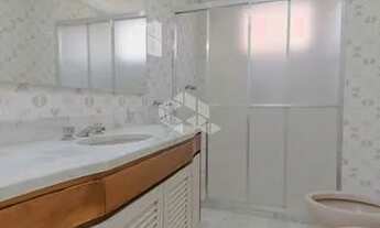 Imagem 7: Apartamento para venda com 143 metros quadrados com 3 quartos em Petrópolis - Porto Alegre