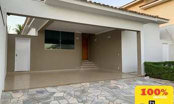 Imagem 2: Casa para aluguel e venda possui 250 metros quadrados com 4 quartos