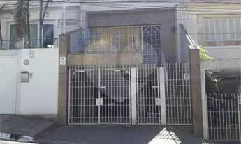 Imagem 1: Casa a Venda em São Paulo, localizada a 1 km da avenida Paulista próximo do Metrô Ana Rosa