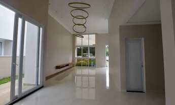 Imagem 4: Alugo excelente casa no Alphaville, térrea, 3 suítes, piscina, com armários modulados