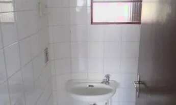 Imagem 6: IMOBILIARIA JUVEVE ALUGA APARTAMENTO AGUA VERDE AV ESTADOS PRX KENNEDY CEMITERIO 3 DORMITO