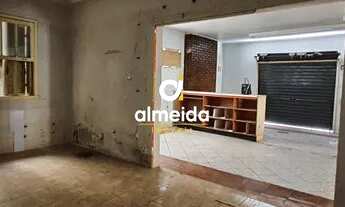 Imagem 7: Casa comercial para locação no centro com vagas de estacionamento