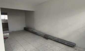 Imagem 6: Vendo casa 2 quartos, sala de estar/jantar, cozinha, área de serviço, quarto de serviço, W