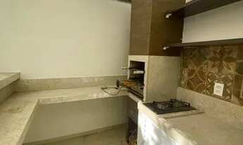 Imagem 2: Apartamento todo reformado no bairro Flamboyant com área externa