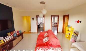 Imagem 7: Sobrado para venda tem 3600 metros quadrados com 4 quartos