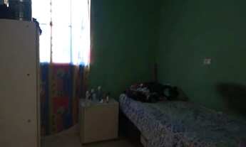 Imagem 3: 1 casa de 3 quartos e 1 kitinete