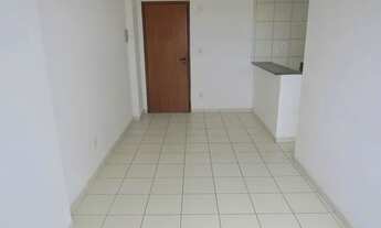 Imagem 3: Apartamento na Av. Dede Brasil ao lado da Regional IV com armários 2 quartos,sala, cozinha