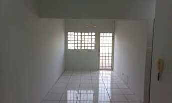 Imagem 2: Casa para alugar com 2 quartos em condomínio