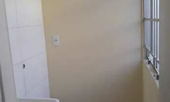 Imagem 4: Apartamento para venda possui 83 metros quadrados com 2 quartos. Ótimo preço!