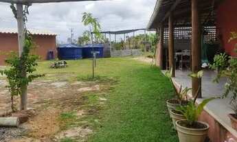 Imagem: Casa avarandada com edícula