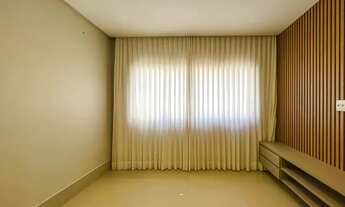 Imagem 5: Viva a Excelência em Goiânia: Luxuoso Sobrado no Condomínio Portal do Sol Garden