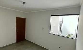 Imagem 6: C100 - Casa com dois dormitórios em rua plana