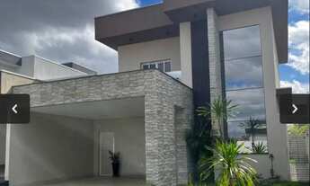 Imagem 1: Alugo Casa de 3 suítes no condomínio Primor das Torres