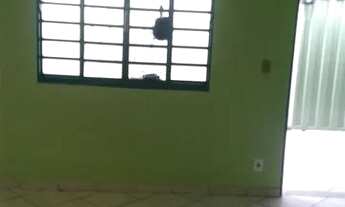 Imagem 7: Bairro Saudade Locação CASA grande quintal gar independente