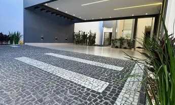 Imagem 2: Casa 3 quartos com suíte e closet, acabamento alto padrão e piscina