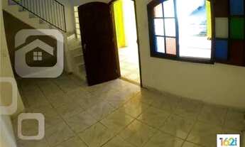 Imagem 2: Casa com 170m² - 3 Quartos sendo 1 Suíte - Ótima Localização