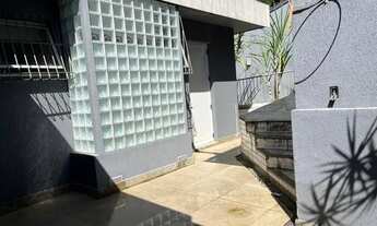 Imagem 3: Casa para aluguel e venda tem 700 metros quadrados com 4 quartos