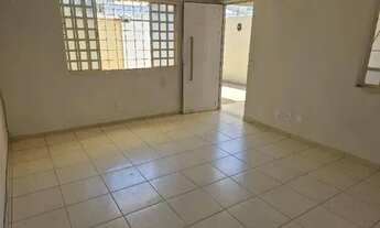 Imagem 4: Vendo sobrado de oportunidade - Jardim Atlantico - Quintal Grande