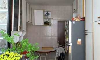 Imagem 6: Apartamento de 2 dormitórios, sacada, churrasqueira no bairro Menino Deus