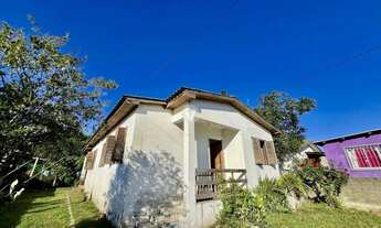 Imagem 7: Casa com 3 dormitórios e amplo terreno no bairro Tomazetti
