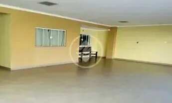 Imagem 3: VENDE-SE CASA EM CONDOMINIO - 3 QUARTOS SENDO UMA SUÍTE E UM BANHEIRO SOCIAL - CASA COM 17