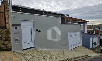 Imagem 1: Casa com 3 dormitórios à venda, 200 m² por R$ 870.000,00 - Jardim Centenário - Poços de Ca