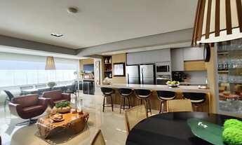 Imagem 2: Apartamento no Edifício Poeme Lago, 262 metros quadrados com 4 quartos em Setor Oeste - Go