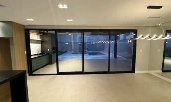 Imagem 4: Casa no Astúrias com 240 m² de construção, R$ 1.920.000