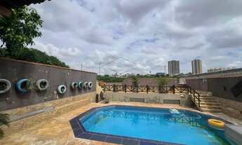 Imagem 2: Residência ampla com piscina próximo ao sambodromo de Bauru