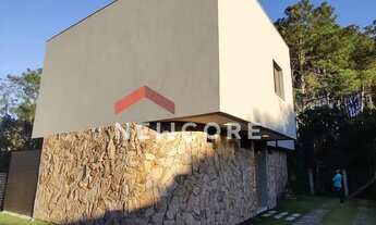 Imagem: Casa de condomínio em Estrada Grp 280