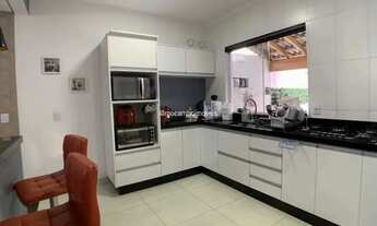 Imagem 6: Casa de rua - / Residencial / Bairro dos Pintos