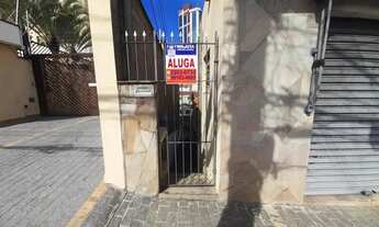 Imagem: Aluga-se casa de 02 quartos em área nobre