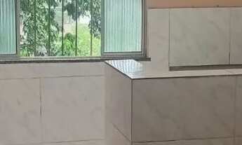 Imagem 2: Apto acima do térreo no Méier