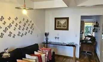 Imagem 2: Casa com Varanda Gourmet e Churrasqueira à Venda no Bairro Castelo Branco em Gravataí